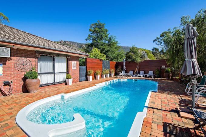 Golden Chain Country Plaza Motel Halls Gap Exteriér fotografie